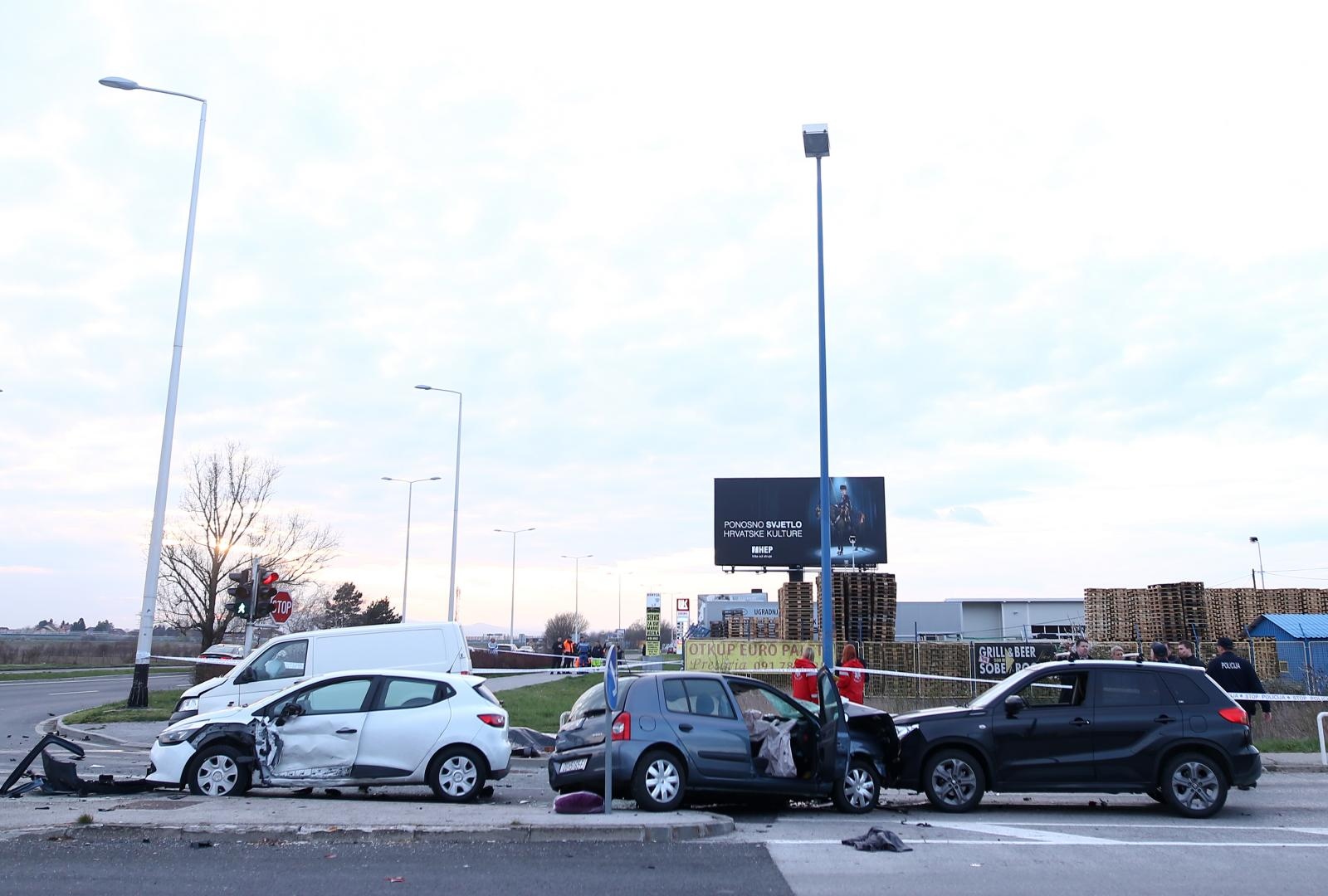 Detalji nesreće kod Velike Gorice: Prošao kroz crveno, izazvao sudar i poginuo