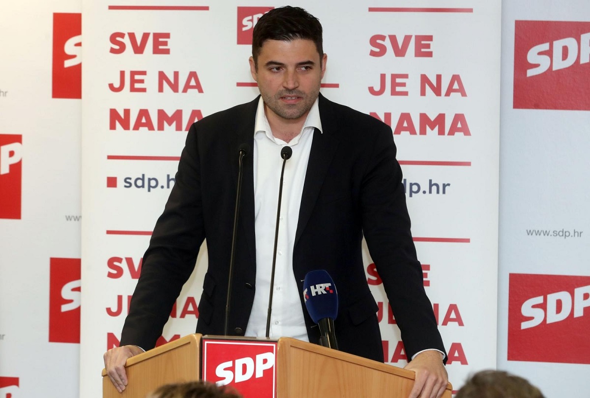 Bernardić: Vladin proračun je krpanje rupa i nekontrolirano trošenje