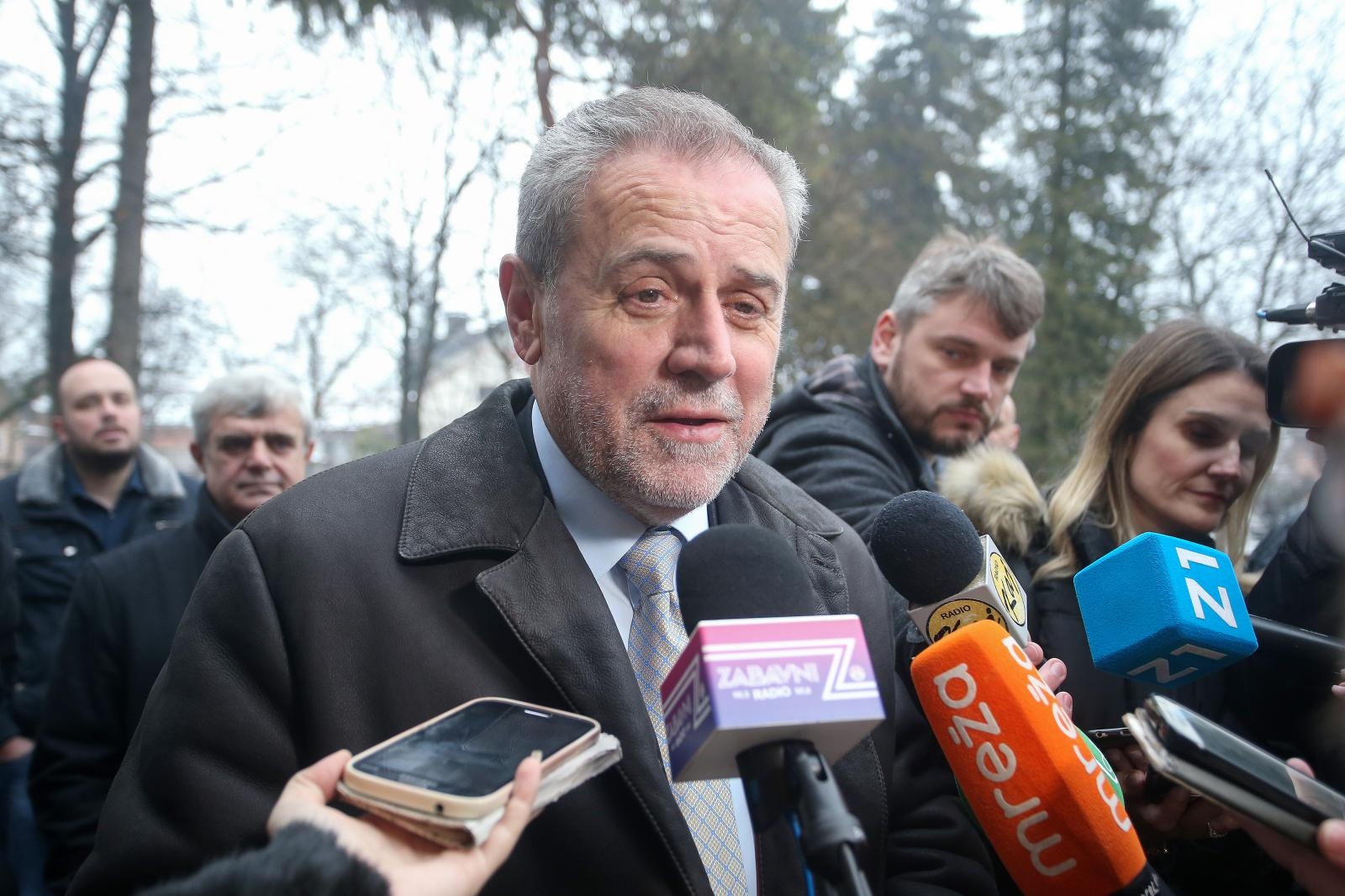 Bandić najavljuje nove prebjege: "Imam dva - tri žetončića u džepu"
