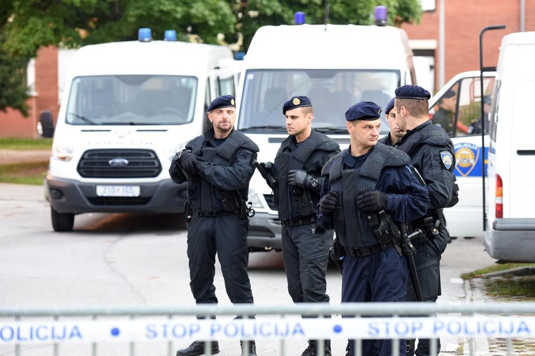 Bivšoj curi slao slike i prijetio: "Pištoljem ću te ubiti u centru Čakovca"