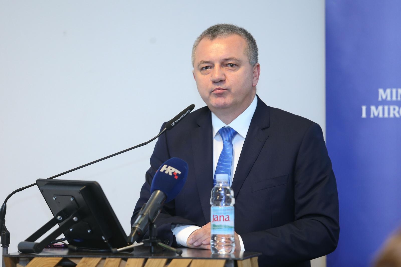 Ministar Horvat: Sve o izborima ćemo si reći iza zatvorenih vrata