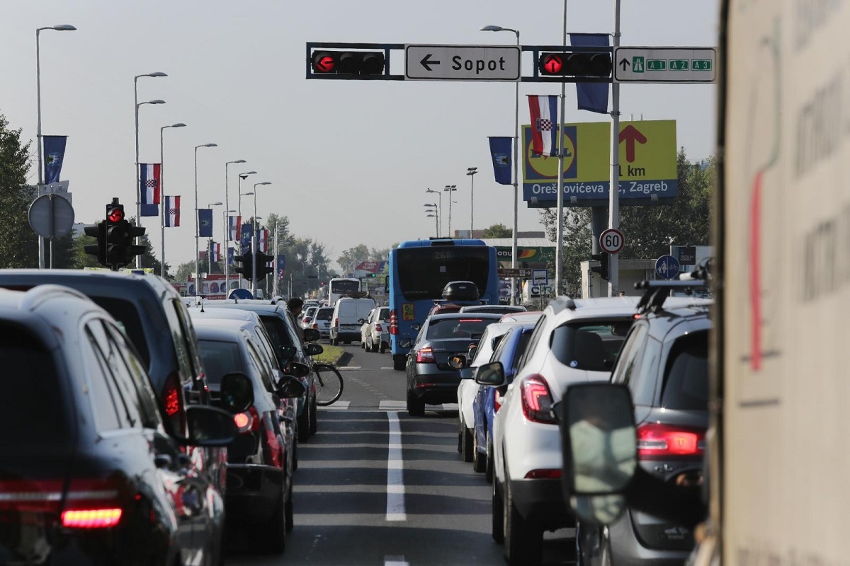 Bandić raskopao Novi Zagreb, gužve su ogromne, na obilaznici kolona 3 kilometra