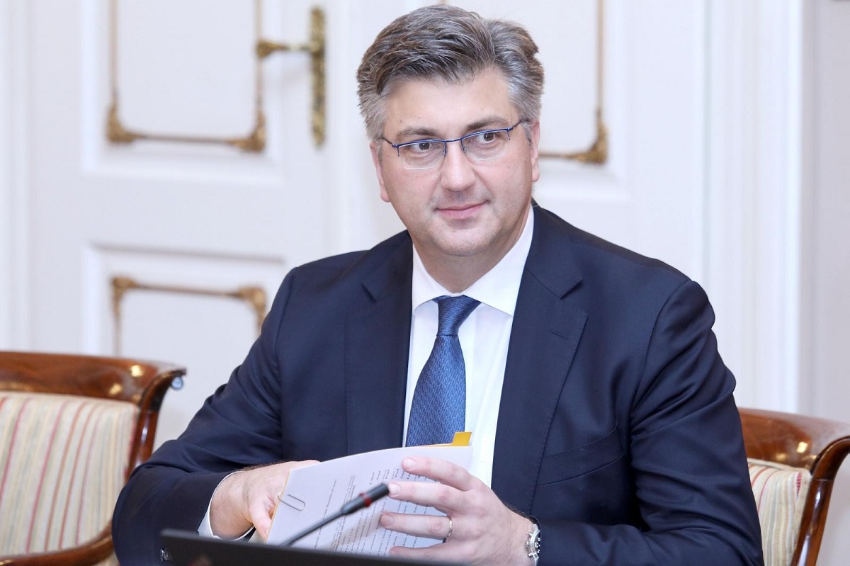 Plenković: Referendumska pitanja su kompletno promašena i neodgovorna