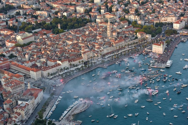 Vlada odobrila 91.500 kuna za troškove komemoracije i ispraćaja Olivera