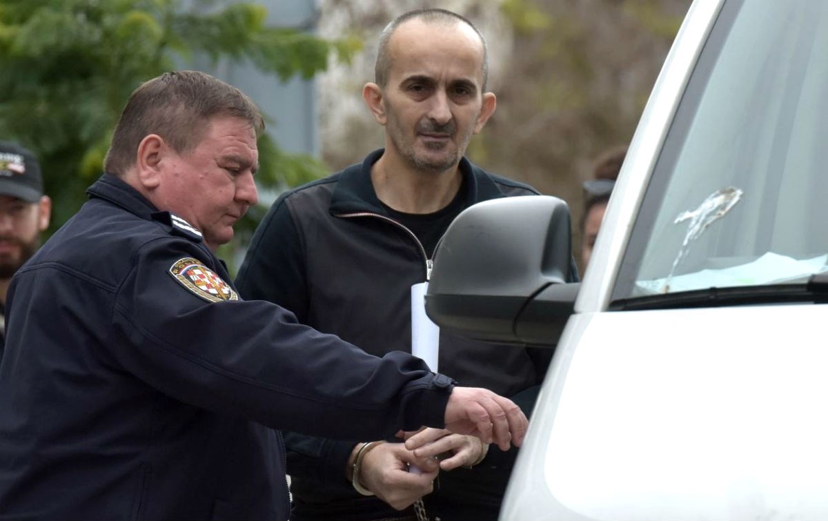 Tip koji je bacao bombe na zadarsku policiju dobio dvije godine zatvora