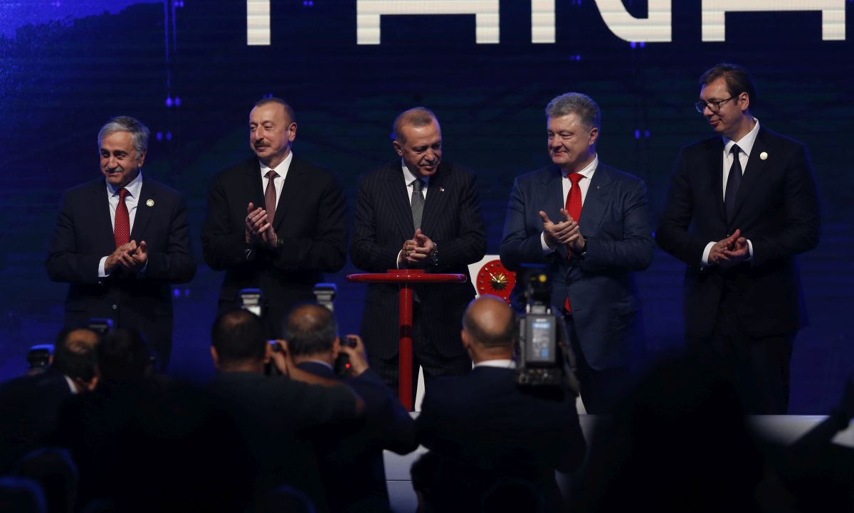 Vučić primio ukrajinskog predsjednika Porošenka, kaže da imaju prijateljske odnose