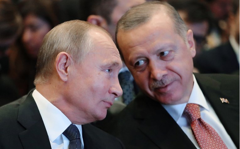Erdogan će sutra razgovarati s Putinom: "Turska je spremna biti domaćin pregovora"