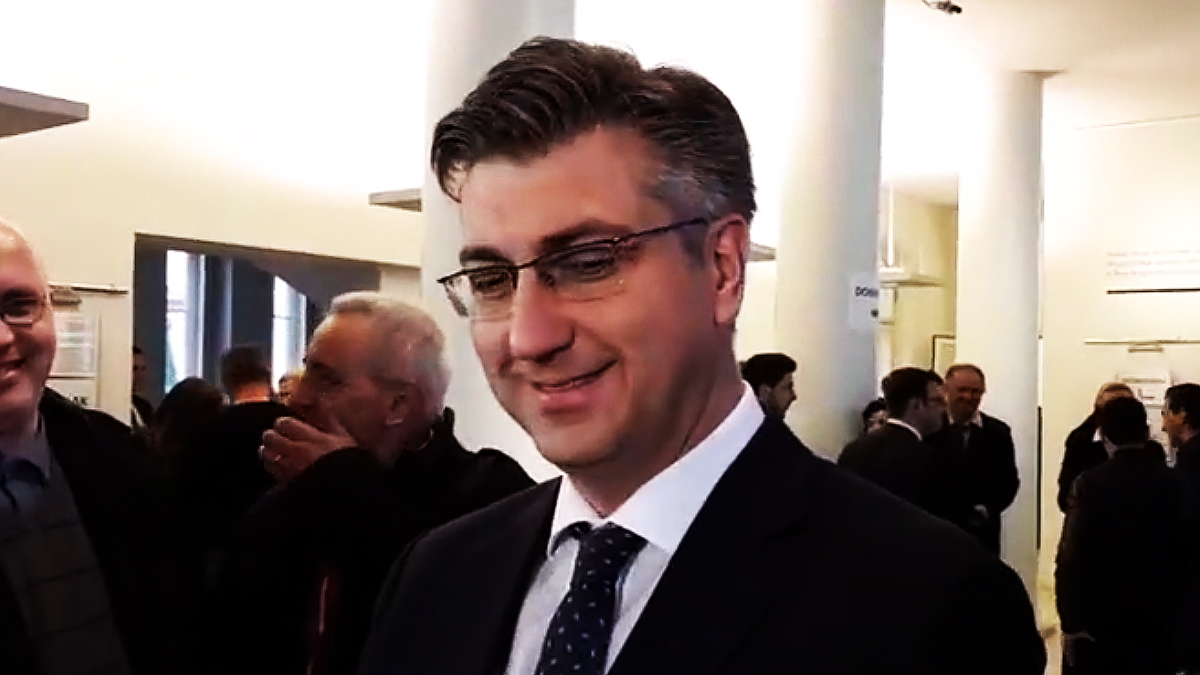 Plenković nije prihvatio ostavku Žalac