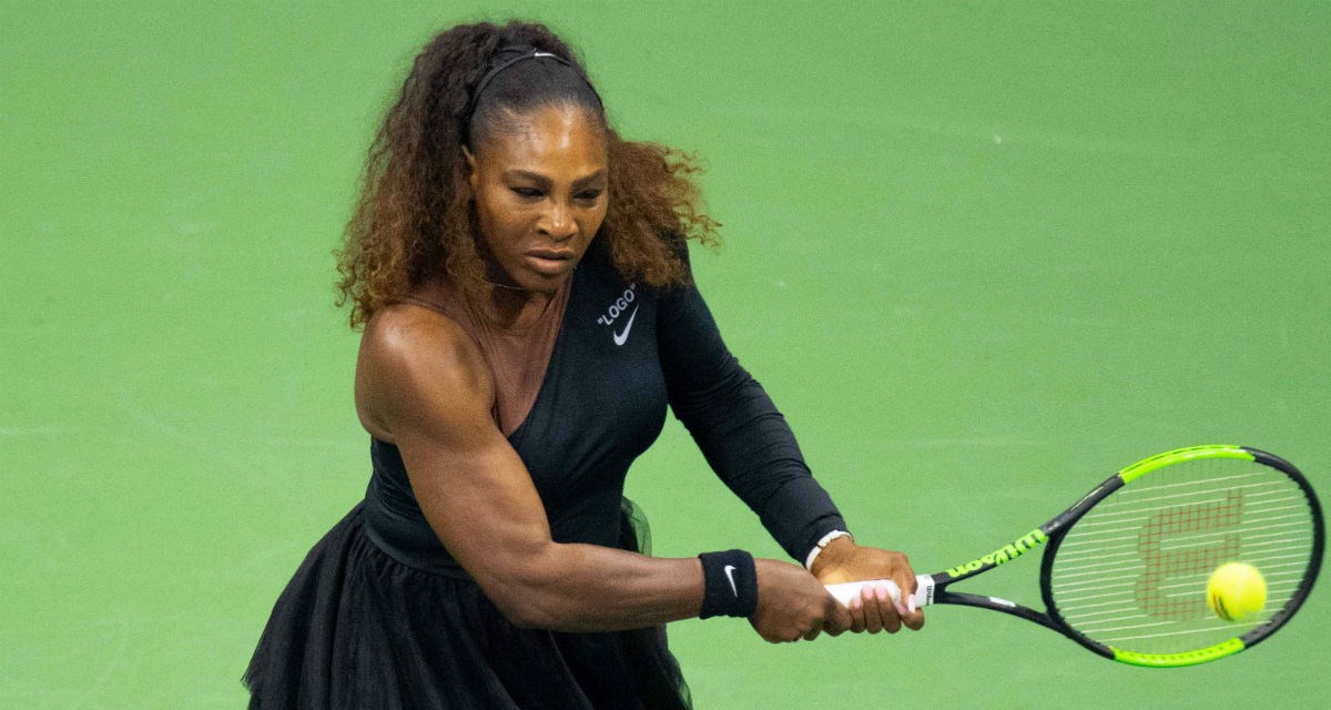 Nakon zabrane seksi kombinezona, Serena Williams nastupila u baletnoj haljinici