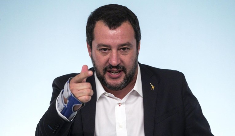 Za većinu Talijana desničar Salvini je pravi šef vlade