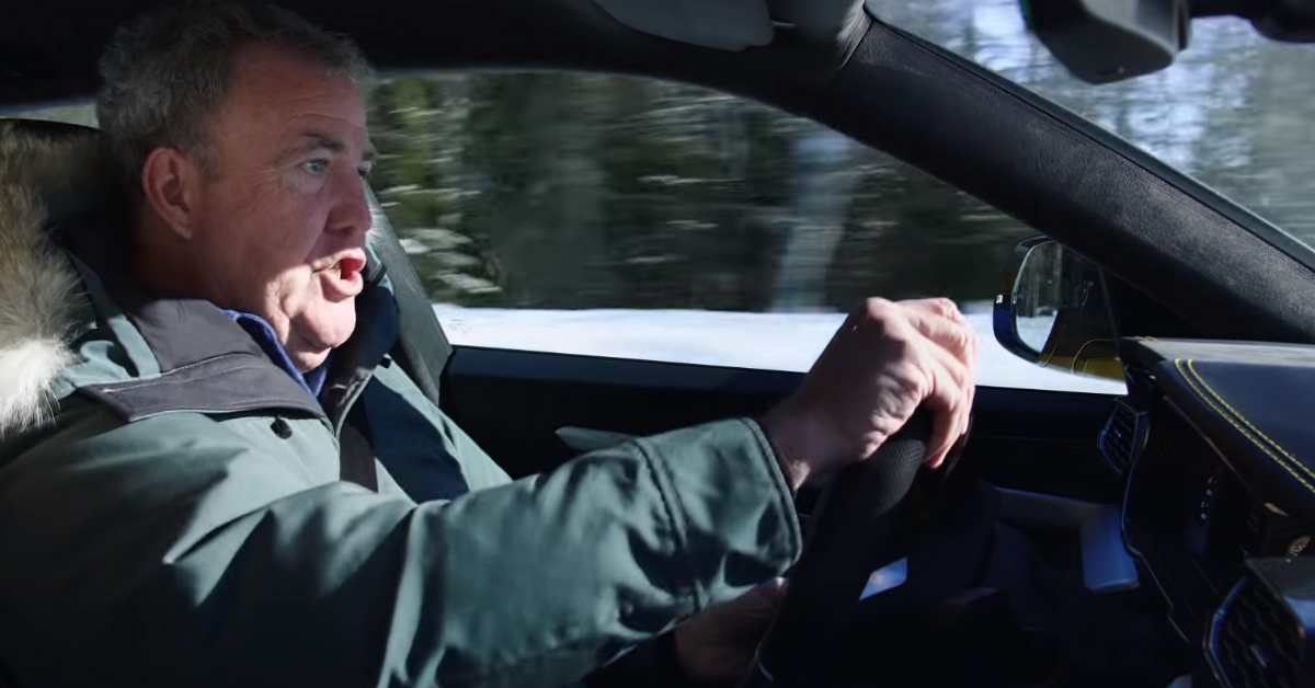 Clarkson pokušao u Urusu protiv Porschea, nije dobro završilo