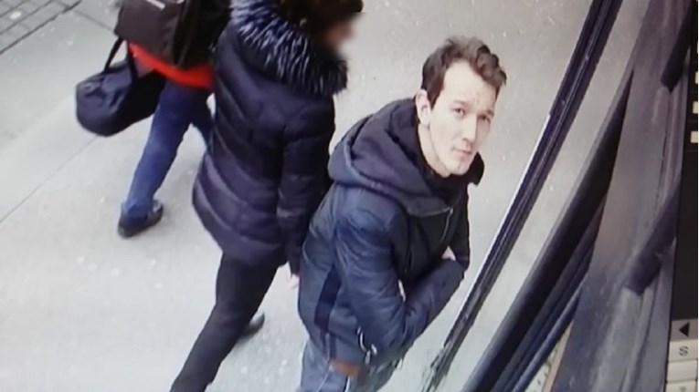Zagrebačka policija traži ovog muškarca zbog slučaja starog dvije i pol godine
