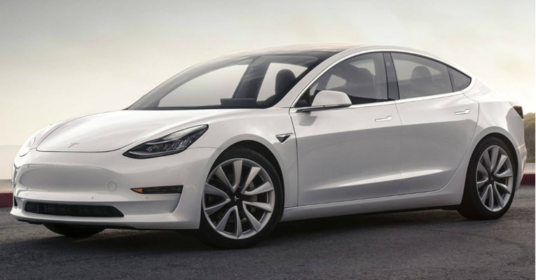 Tesla Model 3 se u Americi prodaje bolje od cjelokupne game BMW-a