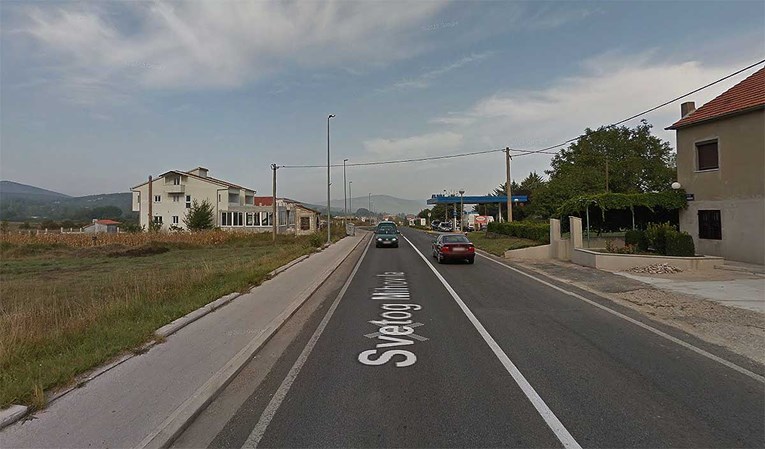 Teška prometna kod Trilja, na mjestu poginula vozačica