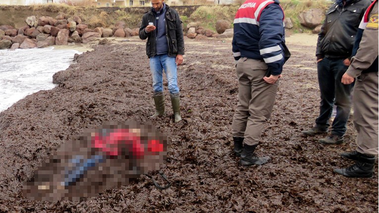 Na plaži na Lezbosu nađeno raspadnuto tijelo curice izbjeglice