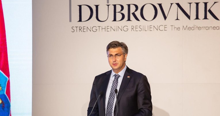 Plenković otvorio Dubrovnik Forum, uvodni govor bio mu je uobičajeno dosadan