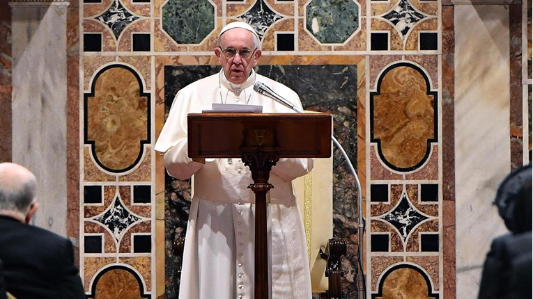 Papa: Silovanje djece od strane svećenika više nikad neće proći nekažnjeno