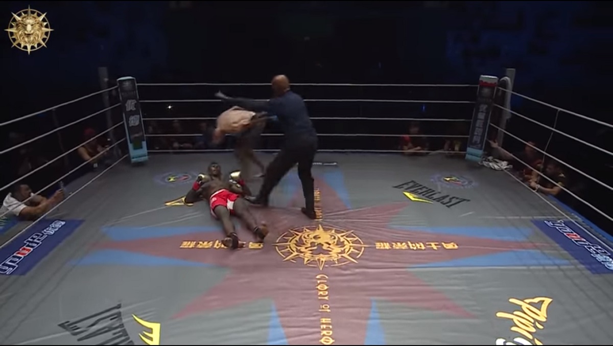 VIDEO Brutalno nokautirao suparnika pa ga još i provocirao