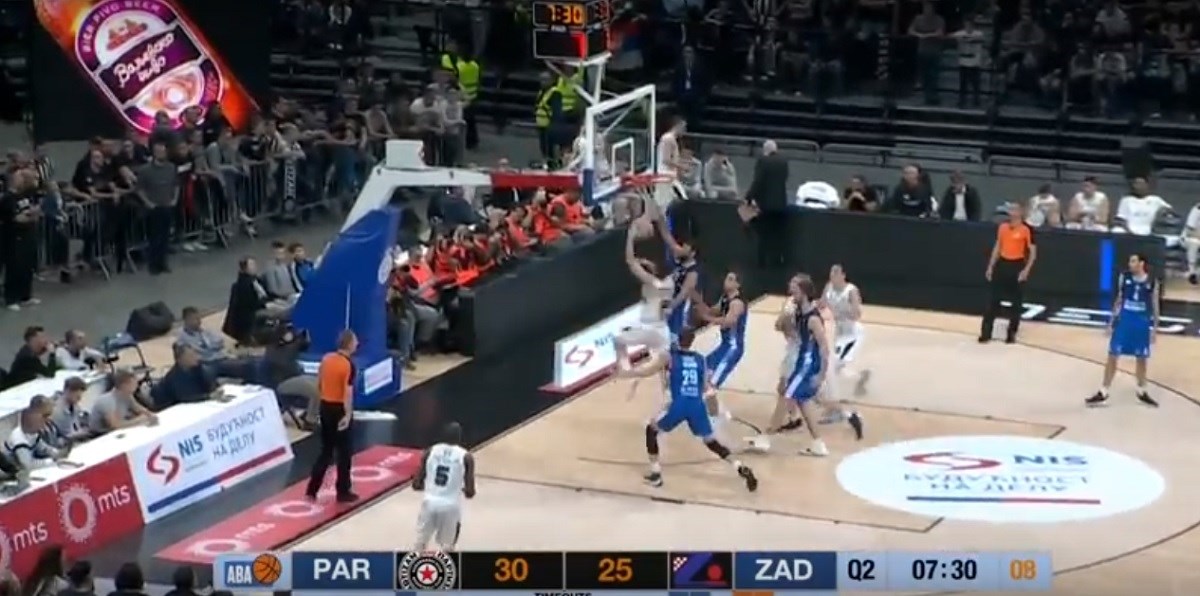 VIDEO Zadar prodao dvije "banane" Partizanu u Beogradu