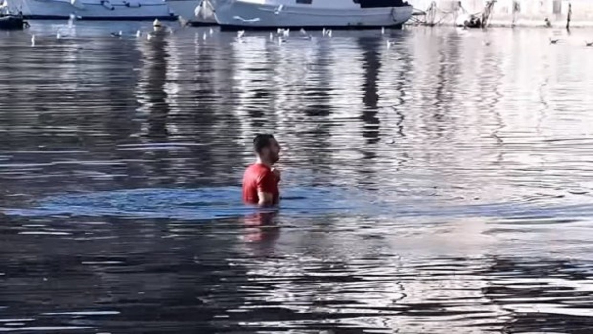 "Ja sam Crnogorac!" vikao je iz mora zvezdaš napadnut u Splitu
