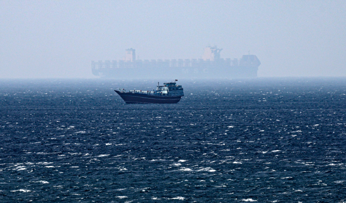 Iran prijeti da će zapaliti brodove u Hormuškom tjesnacu. To će razbjesniti Kinu