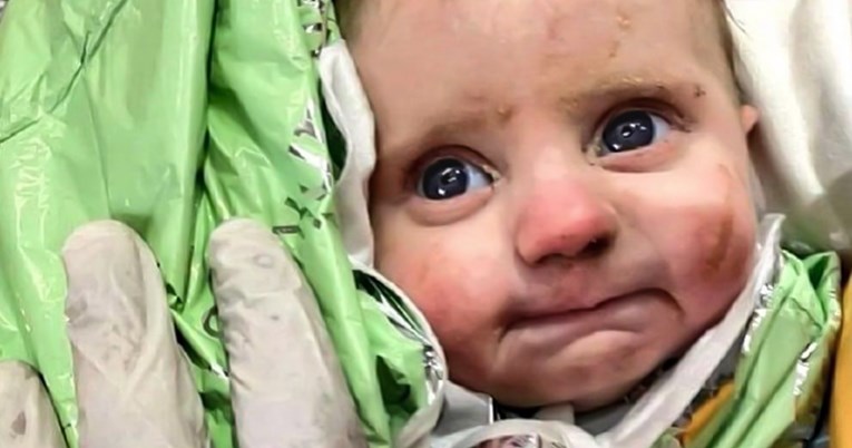 Beba koja je 128 sati bila pod ruševinama nakon dva mjeseca ujedinjena s majkom
