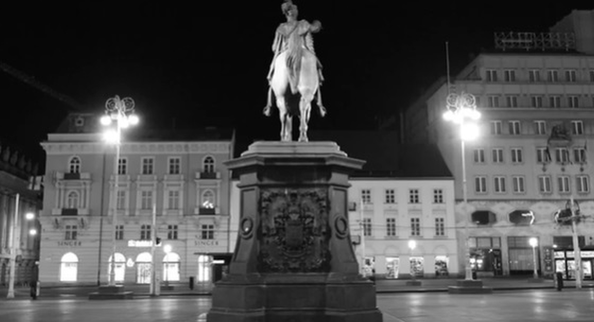 Prvi vikend bez kafića: Pogledajte kako je u petak navečer izgledao centar Zagreba
