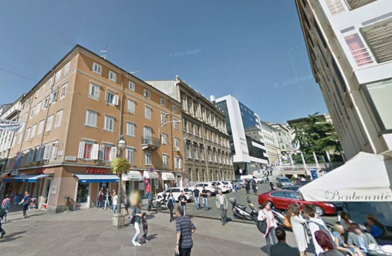 Njemački par nije mogao dobiti sobu u riječkom hotelu. Podivljali su, napali policiju