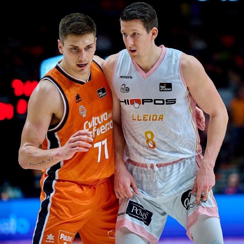 Luka Božić napustio klub za koji nikad nije zaigrao. Odmah je potpisao za novi