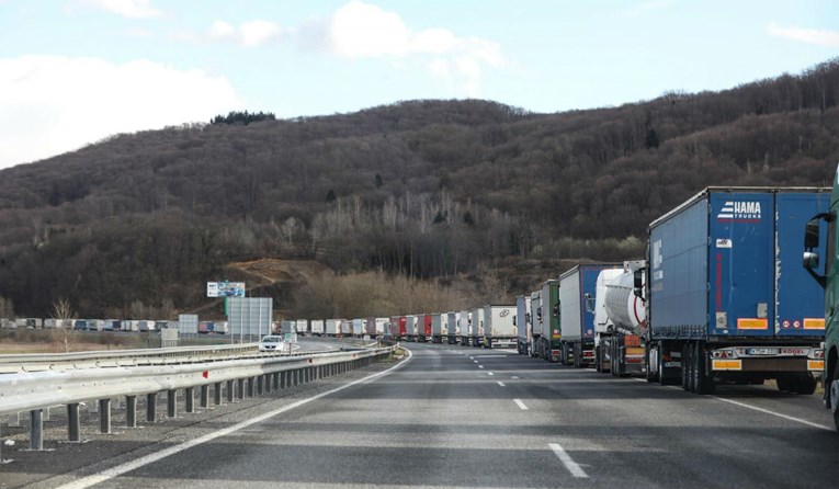 Hrvatski prijevoznici pogođeni slovenskom zabranom tranzita