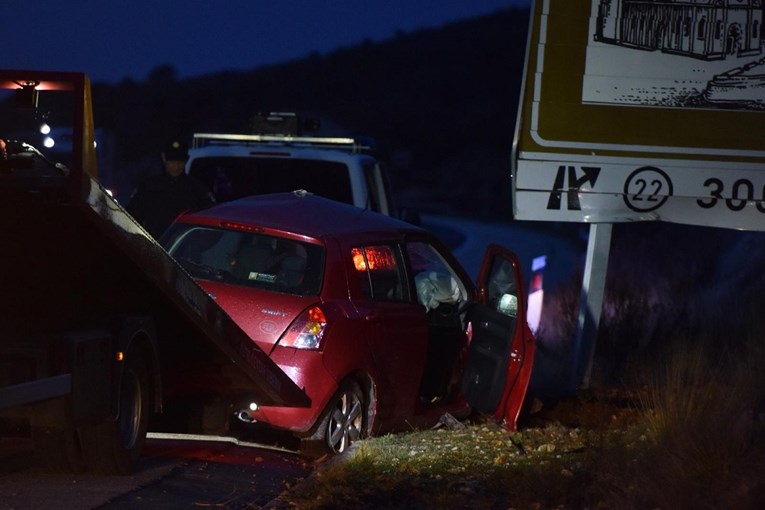 Teška nesreća na autocesti kod Šibenika, jedna osoba poginula