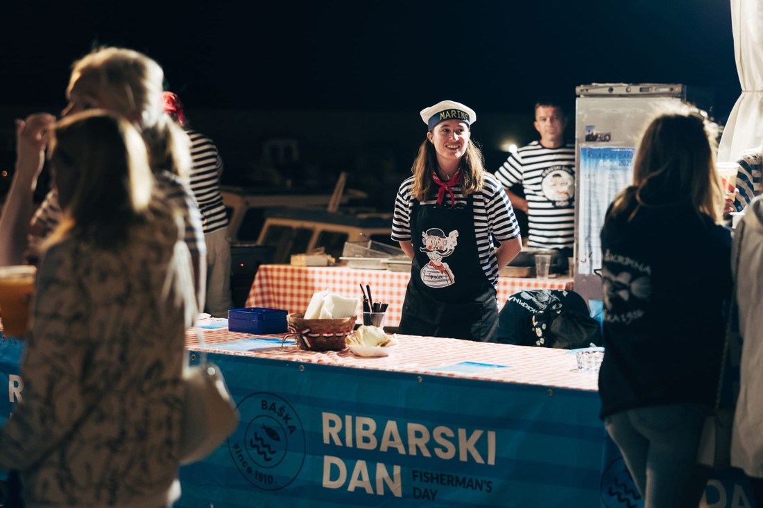 Baška na Krku krajem srpnja postaje raj za ljubitelje ribe i plodova mora