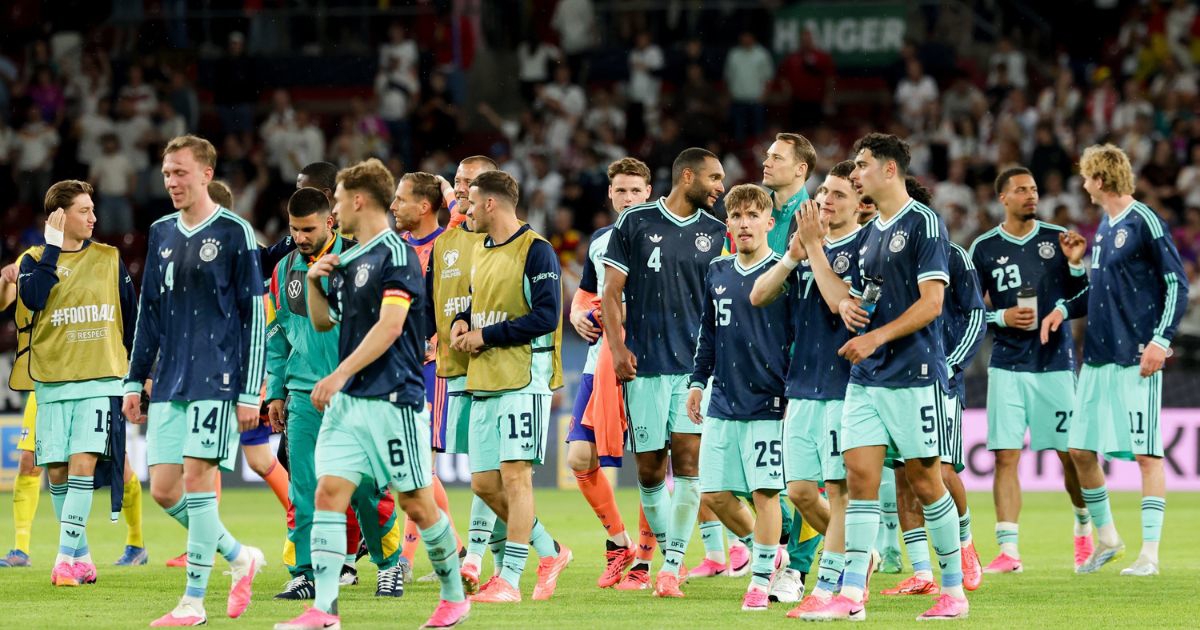 Zašto su svi njemački reprezentativci na zadnjoj utakmici nosili ružičaste kopačke?