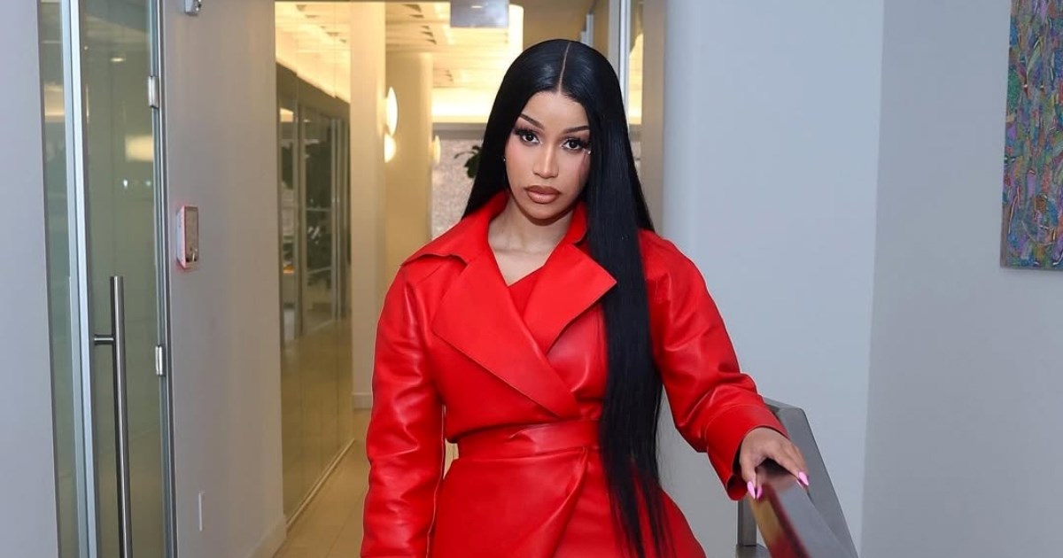 Cardi B dala 13.000 $ za piercing na stražnjici pa ga izgubila u WC školjci