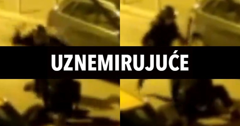UZNEMIRUJUĆE Torcida objavila snimku na kojoj dva policajca brutalno tuku navijača