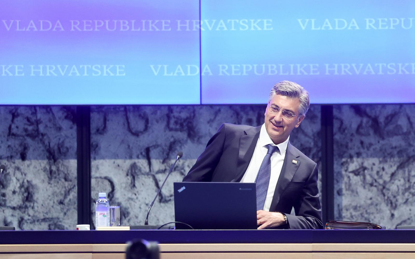 Stiglo uvjetno revizorsko mišljenje o proračunu za 2025., dug države raste