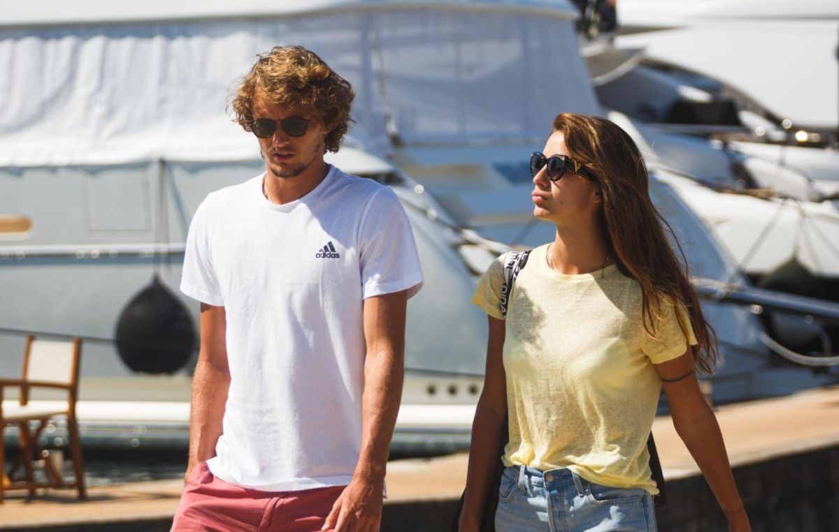 Slavni tenisač šetao Zadrom s curom manekenkom, ona objavila hrpu fotki iz Hrvatske