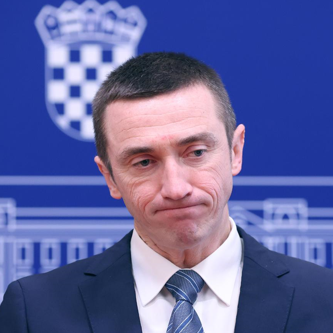 DP: Plenković 3.5 godine kao suho zlato čuva Pupovca, a sad se dodvorava desničarima