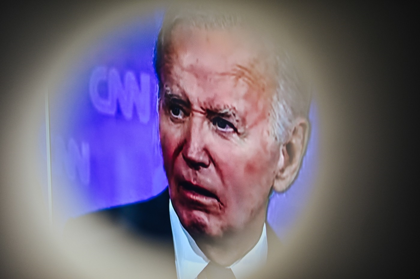 BBC: I najvjerniji Bidenovi suradnici svjesni su da je ovo bio katastrofalan nastup