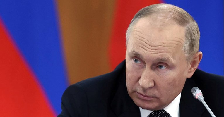 Putin: Prekidamo isporuke nafte i plina ako nam ograniče cijene