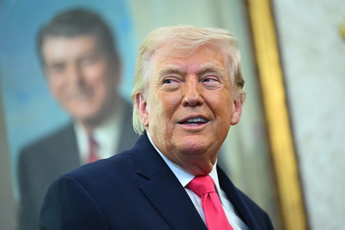 Trump otkrio koji poklon mu je dao Iran