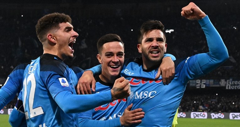 VIDEO Napoli pobjedom protiv Spezije nastavio gaziti prema naslovu prvaka