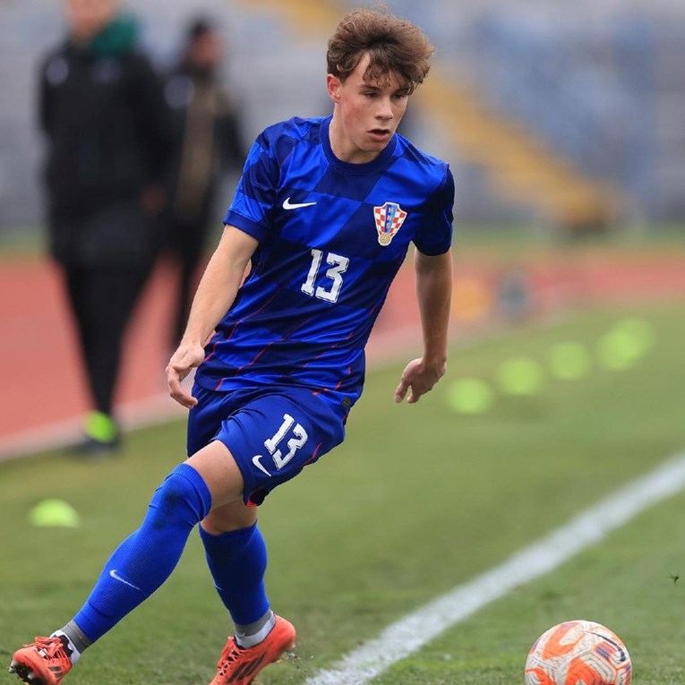 Dinamo tražio HNS da mu vrati igrača iz reprezentacije. Savez ga odbio