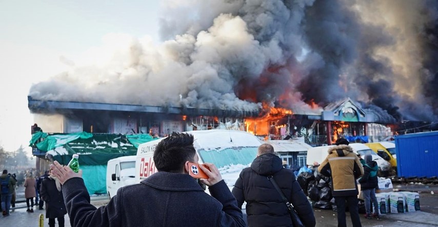 U Beogradu jako zagađen zrak zbog požara u trgovačkom centru