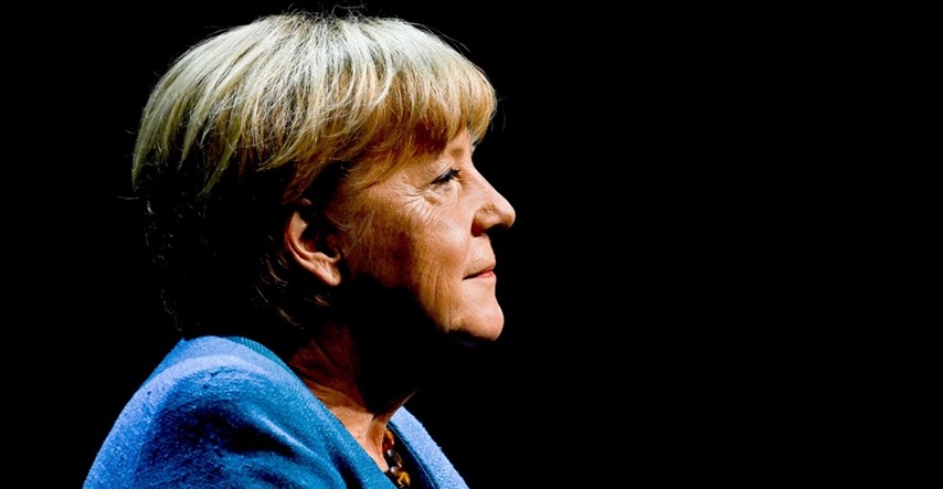 Merkel nasjela na lažni poziv ruskih komičara