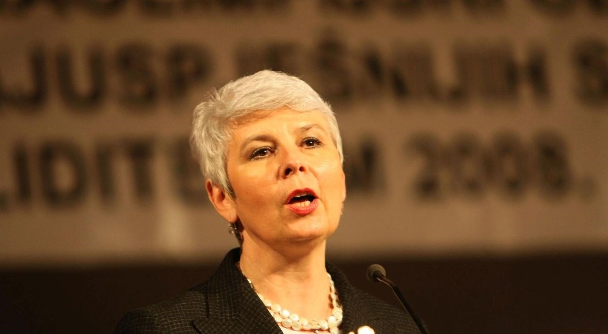 Kosor: Ako tvrdimo da je fašistički pozdrav protuustavan, jesmo li lijevi aktivisti?