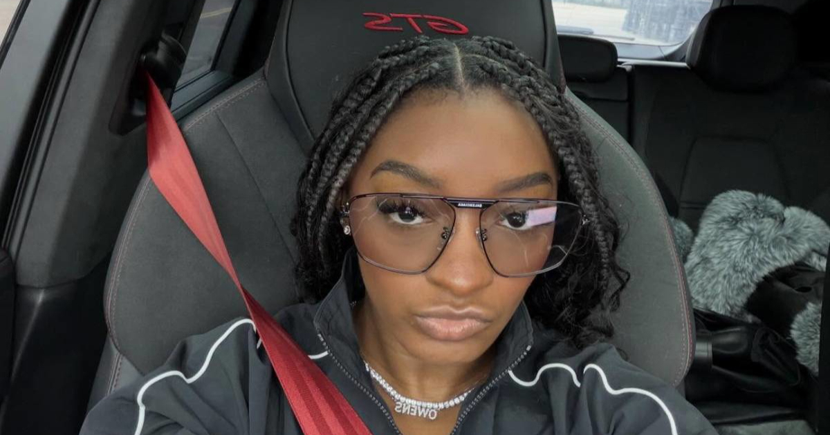 Simone Biles otkrila da su joj ukrali Porsche iz kuće u Chicagu: "Idemo po novi"