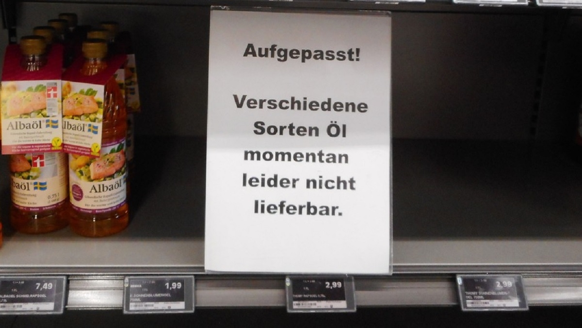 U Njemačkoj raste strah od rata. Ljudi stvaraju zalihe, raspituju se o bunkerima...