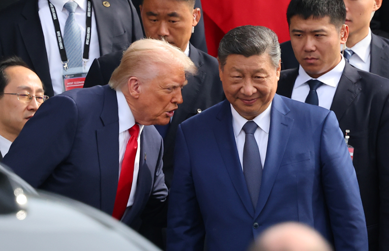 Xi upozorio Trumpa: Oprezno s oružjem za Tajvan