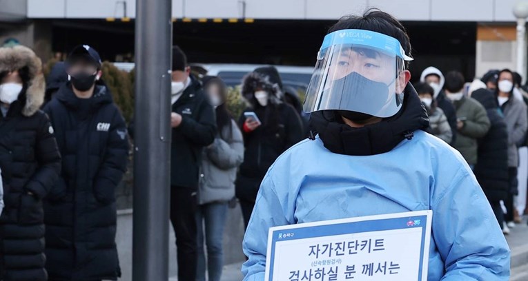 Južna Koreja planirala ublažiti mjere, ali ih produljuje zbog omikrona